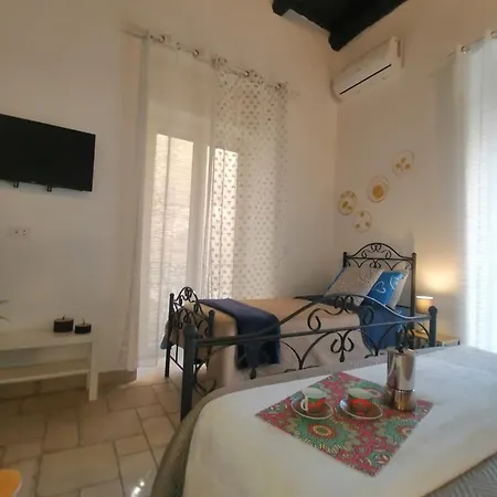 Appartamento Il Vicoletto Sul Castello Napoli Esterno foto